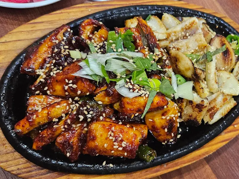 돌판 위 장어구이