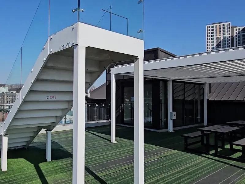 명장시대 오산점 루프탑