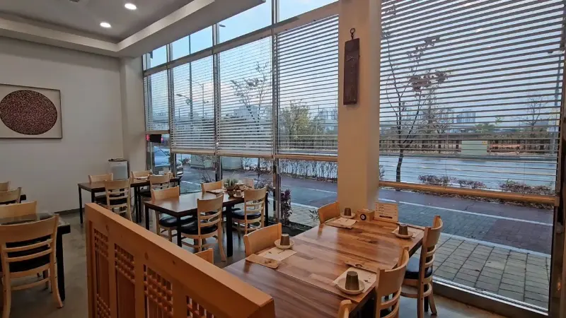 깔끔한 룸 내부