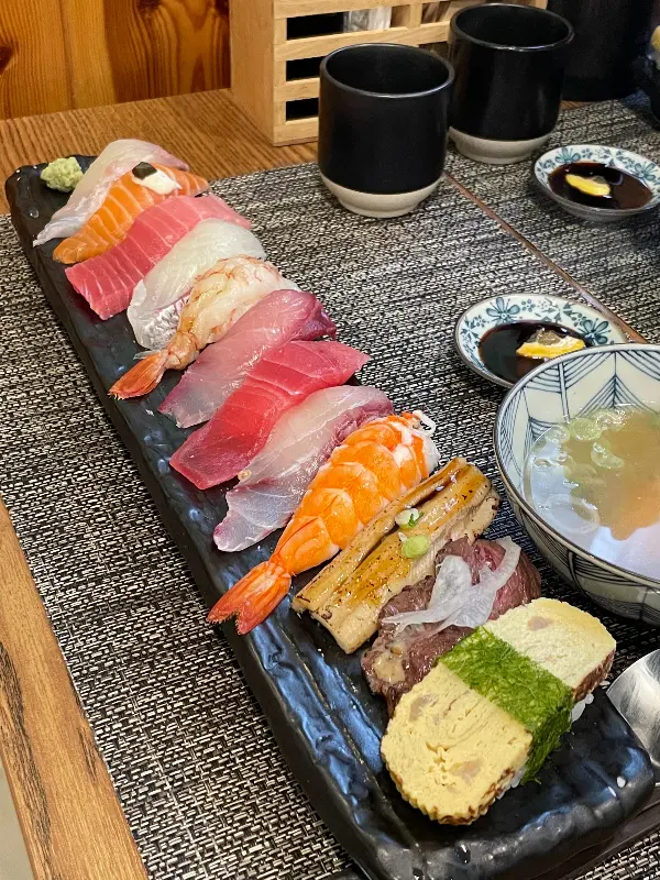 강초밥 모듬 초밥