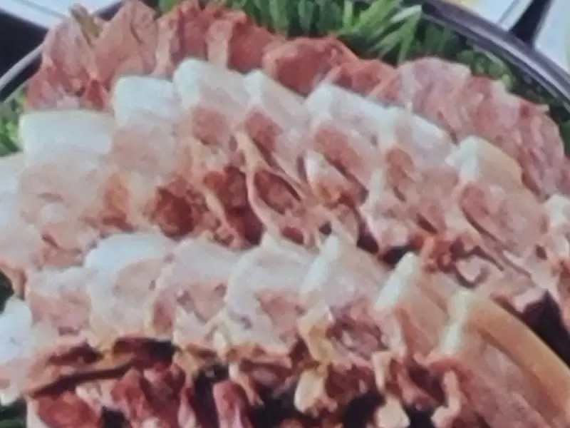 윤기 흐르는 보쌈