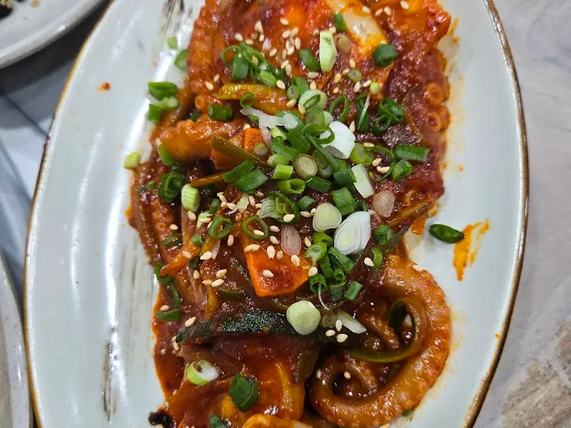 매콤한 낙지 요리