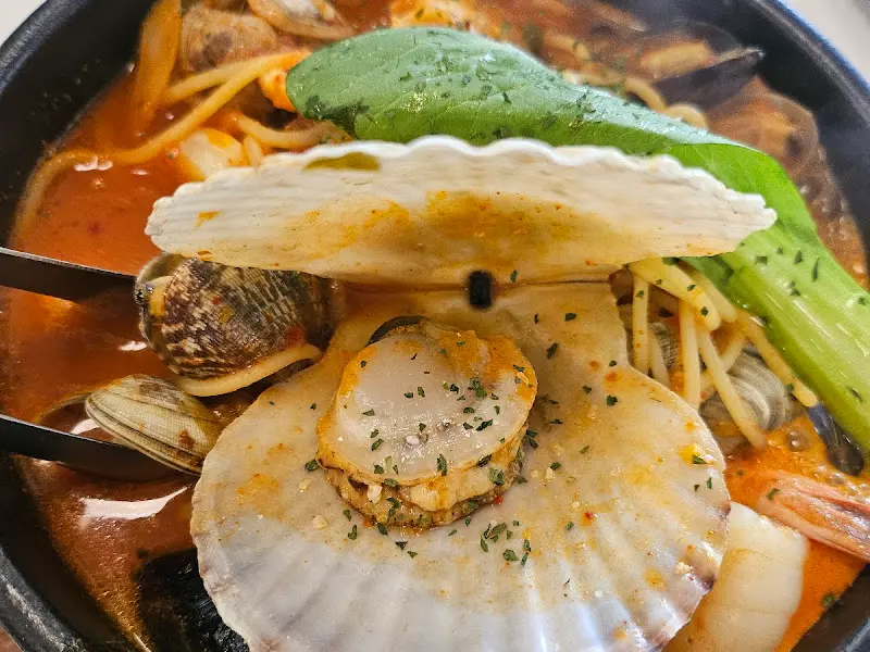 토마토 뚝배기 파스타