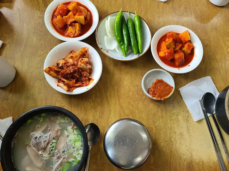 마산 설렁탕 맛집 한상차림