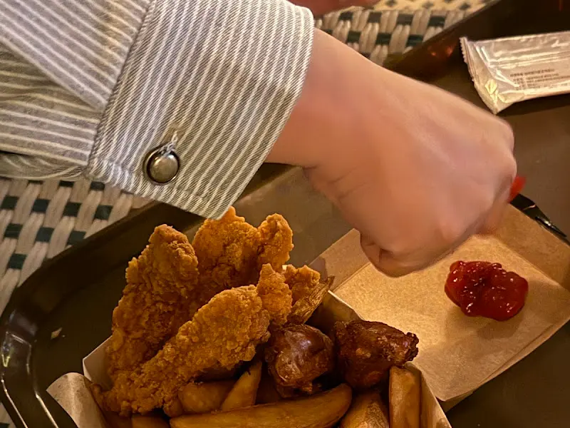 버팔로윙과 소스