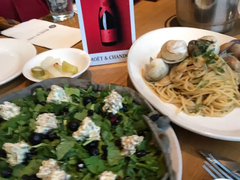 블루베리 & 루꼴라 피자