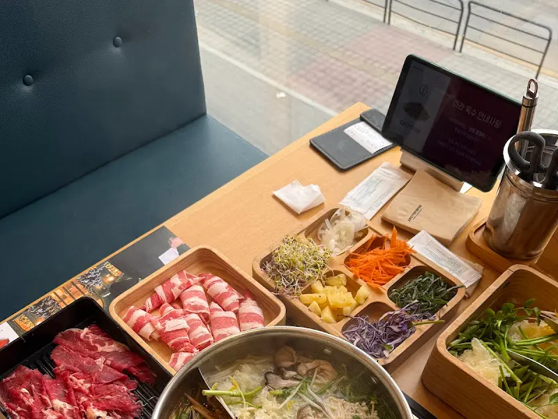 샤브올데이 테이블 세팅