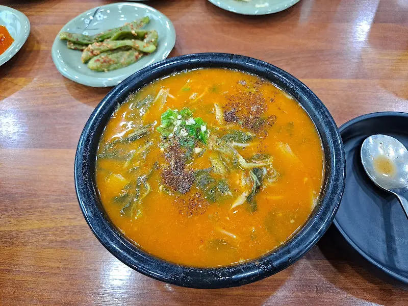 함양집 어탕국수 밥 말아먹기