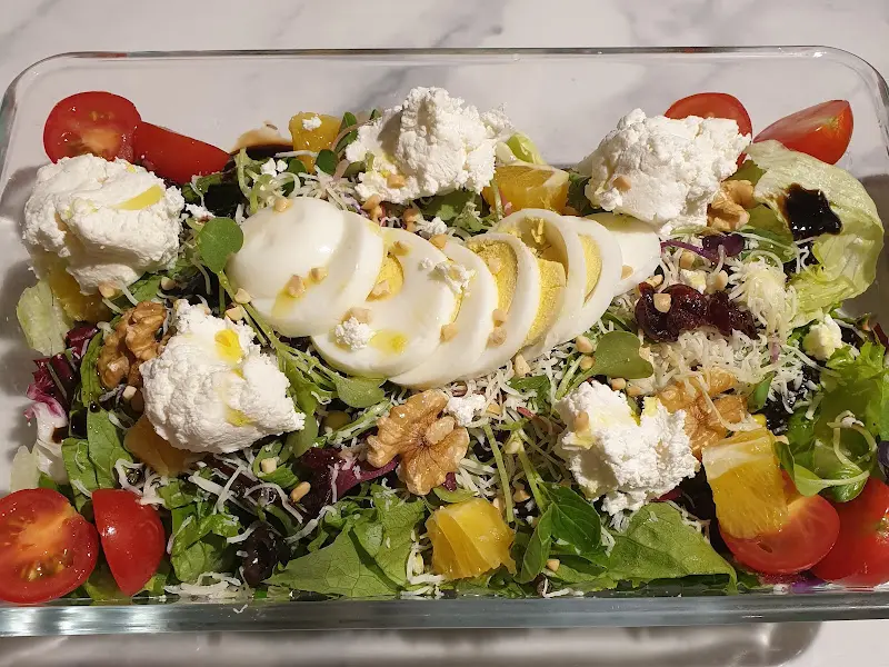 리코타치즈 샐러드