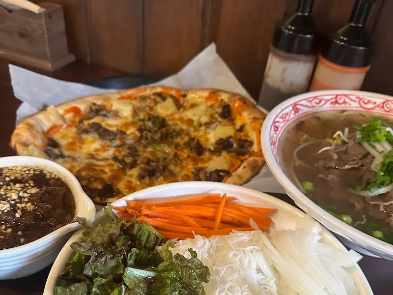 쌀피자와 쌀국수