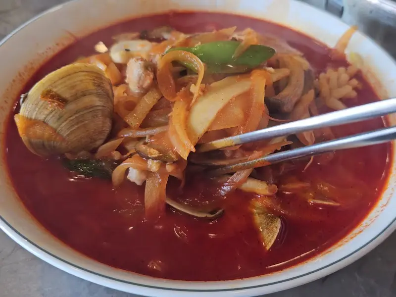삼선짬뽕 속 해산물