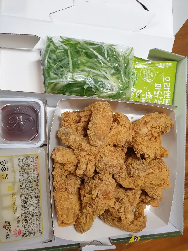 네네치킨 후라이드