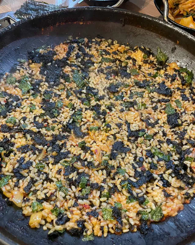 곱창 기름에 볶은 볶음밥