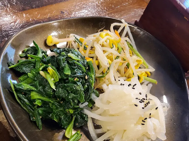 정갈한 나물 반찬