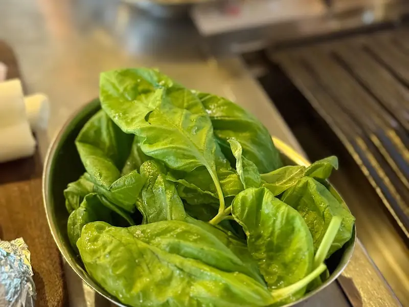 향긋한 바질쌈