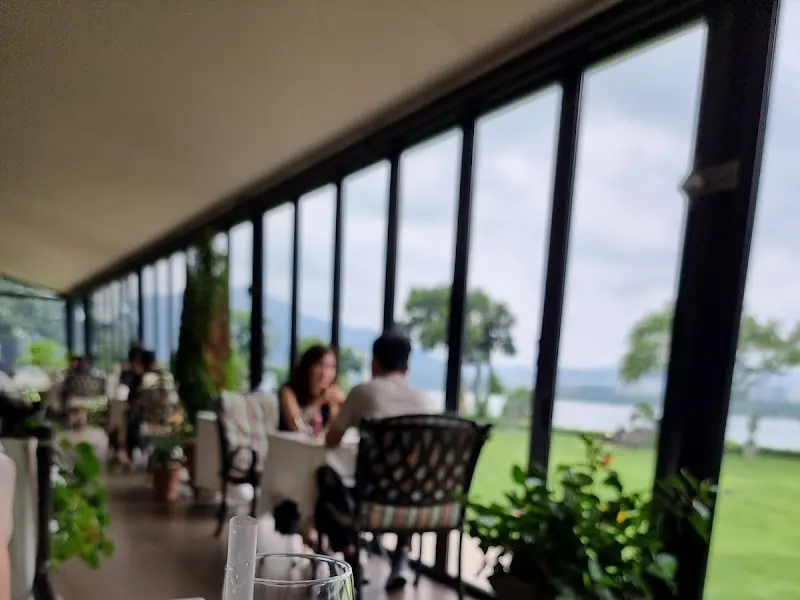 테라스에서 바라본 한강 뷰