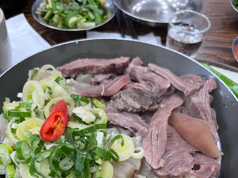 등나무집 도가니 무침