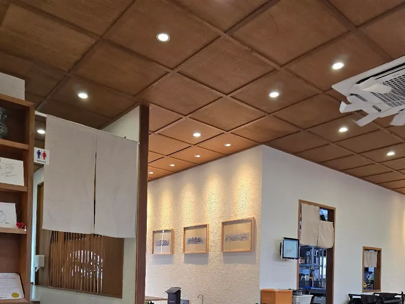 식당 내부 인테리어