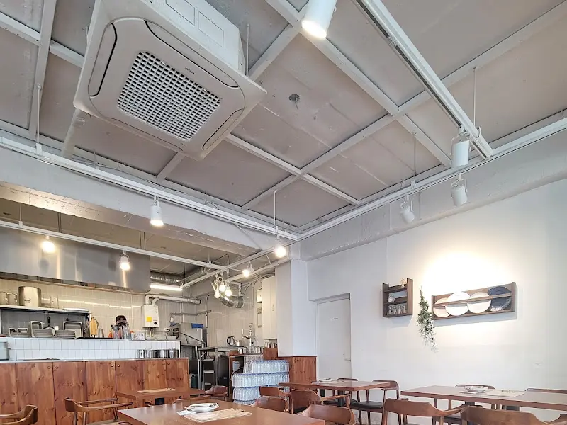 깔끔한 내부 인테리어