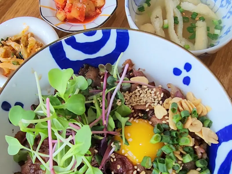 직화불고기 덮밥