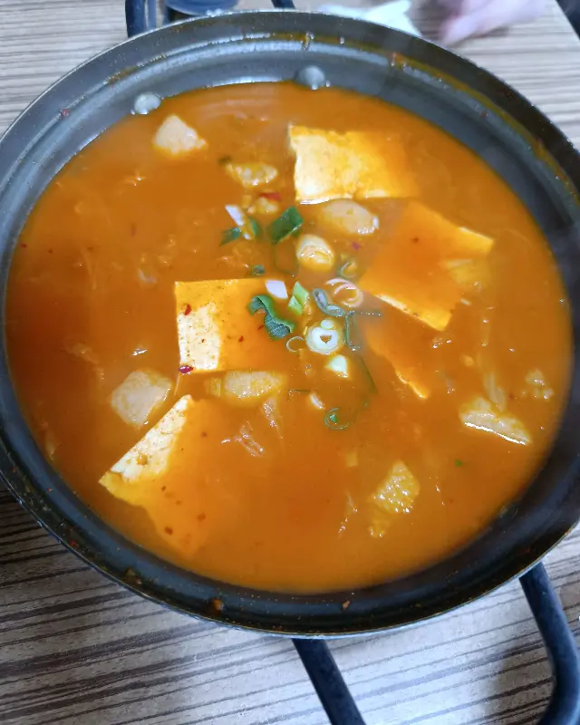맛깔스러운 김치찌개