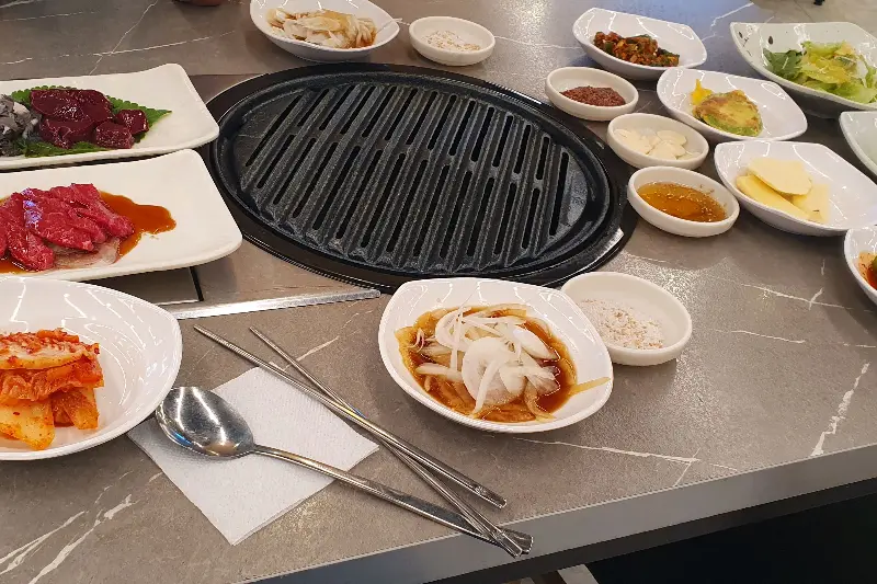테이블 세팅
