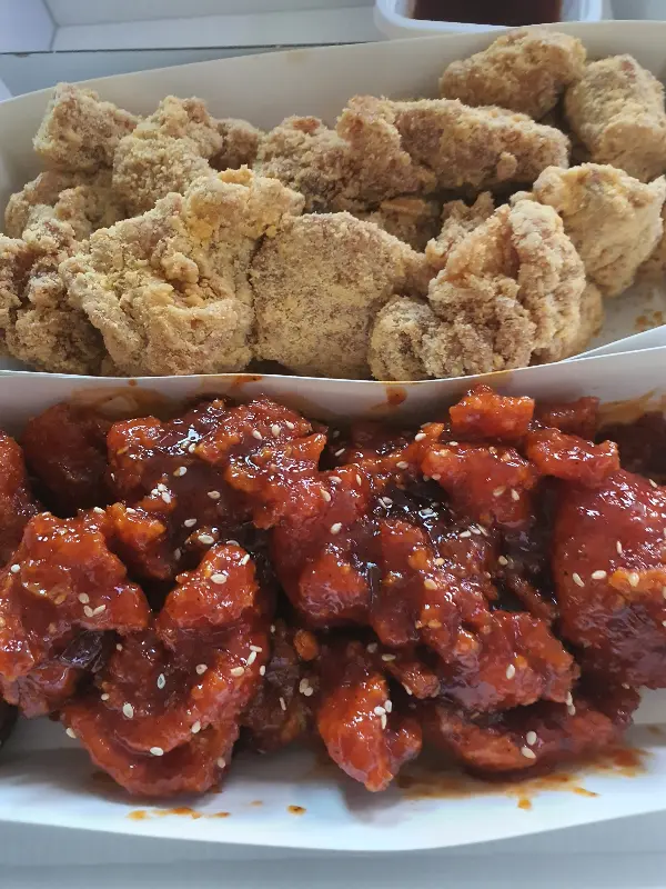 네네치킨 반반 메뉴