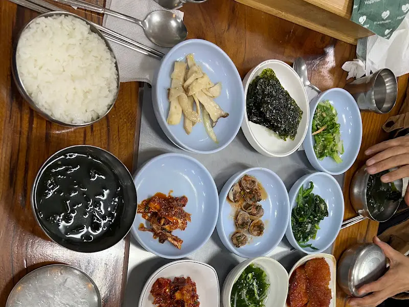 예향식당 밥과 반찬