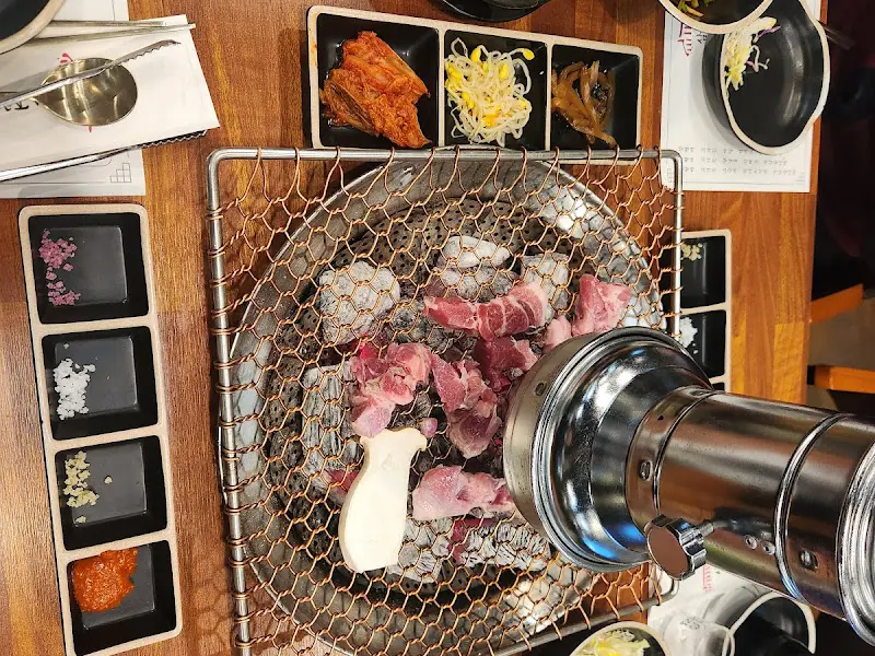 고기 한 상 차림