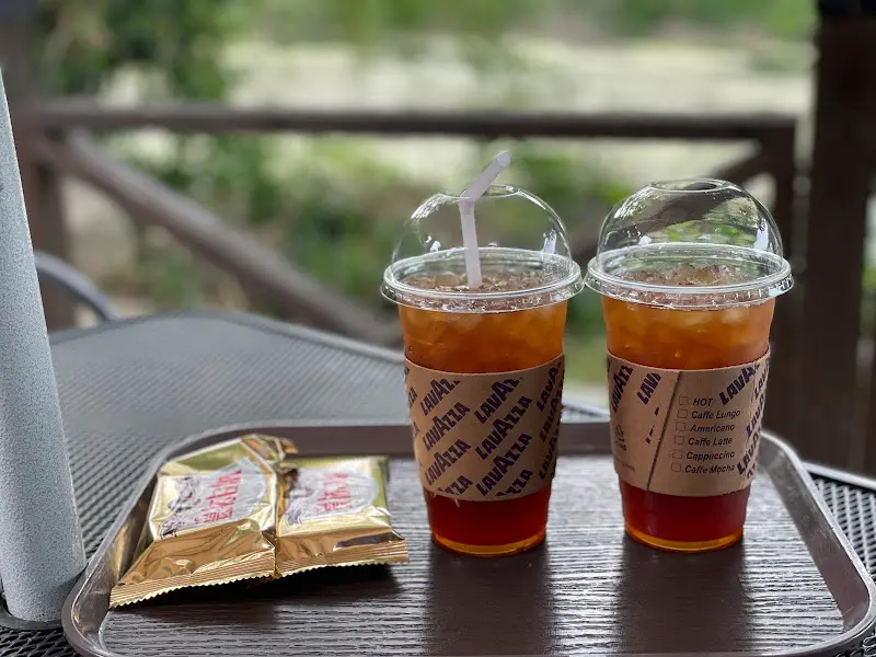 율리정 쉼터에서 제공되는 음료