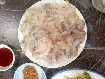 통영 현지인 찐 맛집, 숨겨진 보석같은 ‘할매다찌’에서 만난 인생 회!
