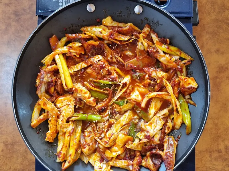 오돼지볶음 확대샷