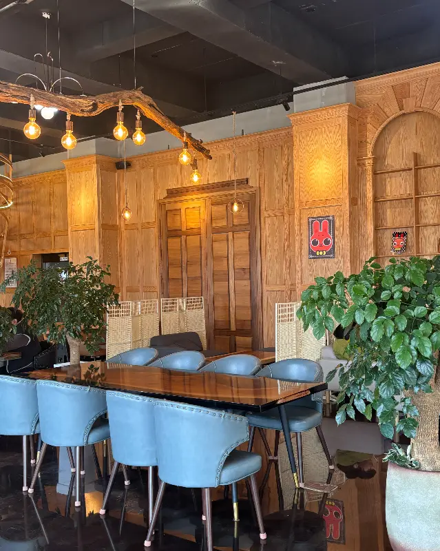 카페 내부 좌석