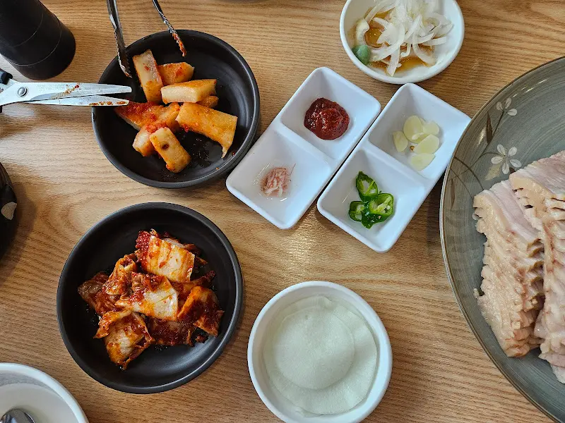 푸짐한 한 상 차림