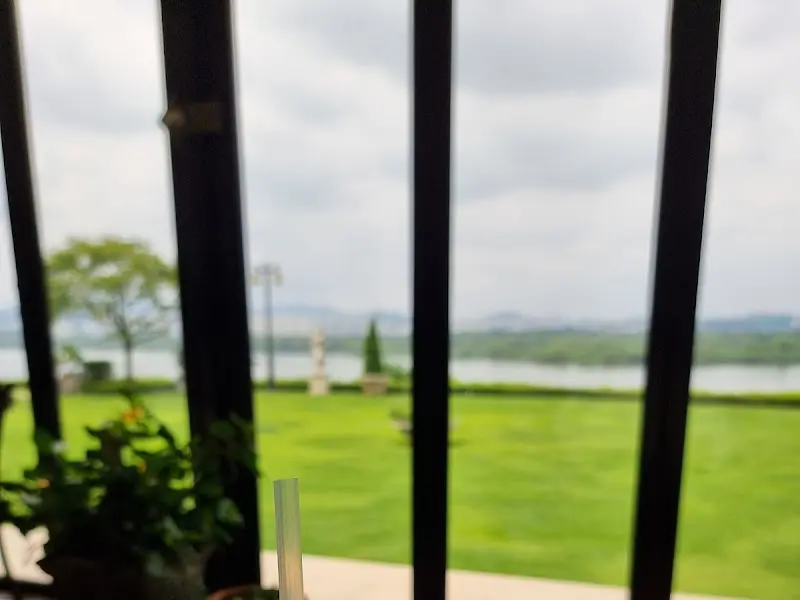 레스토랑에서 바라본 한강