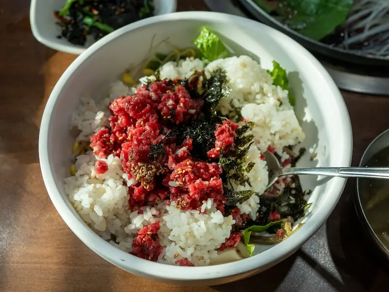 육회 비빔밥