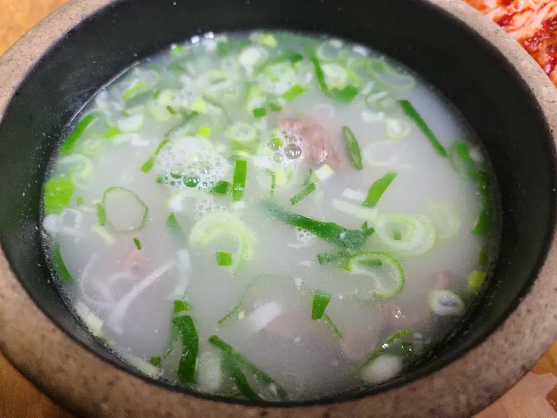 마산 설렁탕 맛집 설렁탕 근접샷