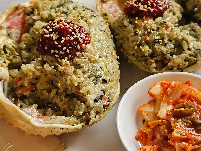 대게딱지밥과 김치