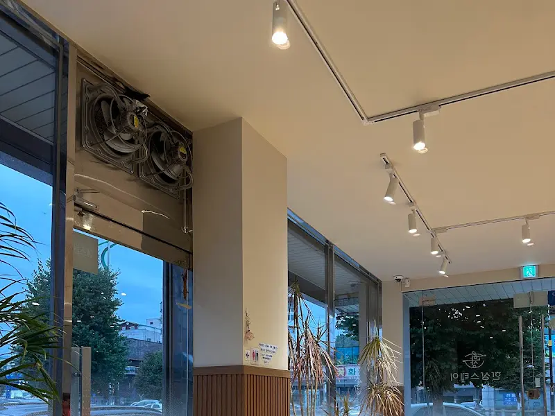 깔끔하고 쾌적한 내부