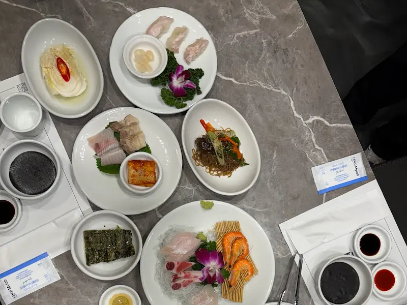 다채로운 한정식 코스