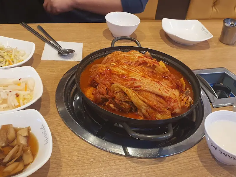 닭볶음탕과 반찬