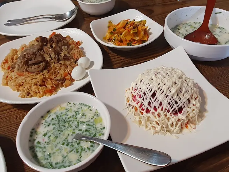 디알리나에서 맛본 다양한 메뉴들