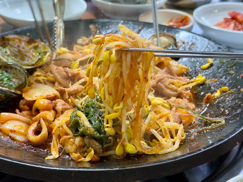 흑돼지 두루치기 근접샷