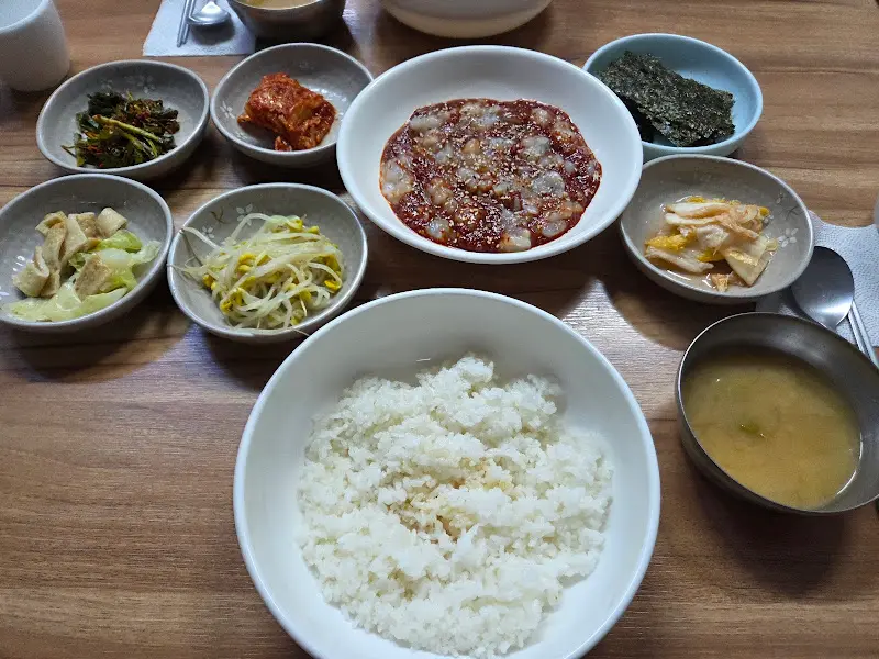 장터식당 한상차림