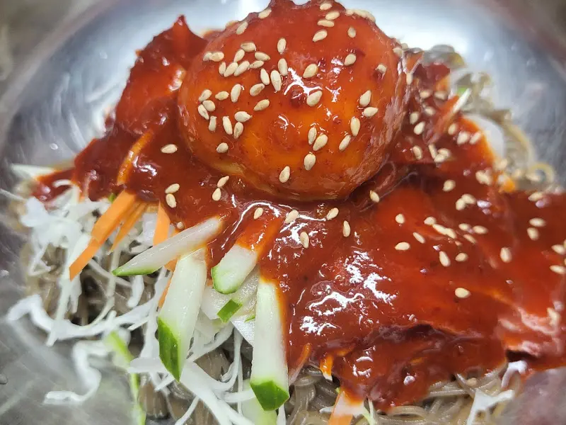 얼큰 냉면