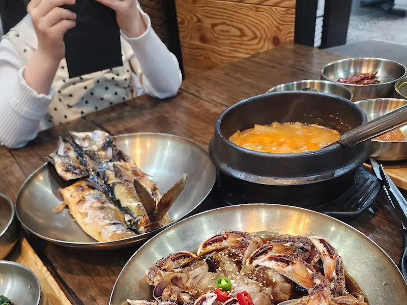 간장게장과 고등어구이