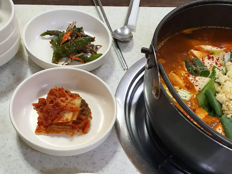 동태찌개와 반찬