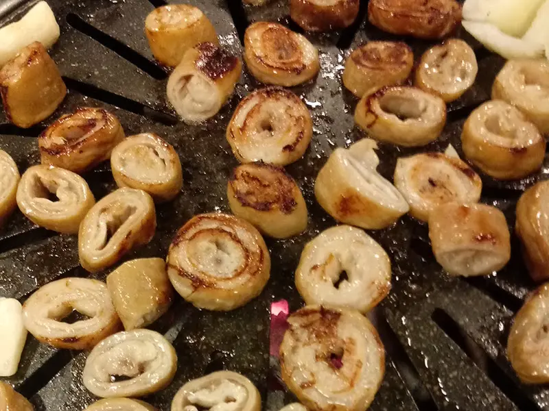 노릇하게 구워진 막창