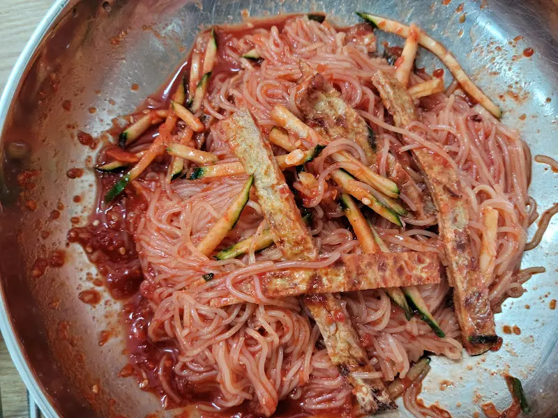 육전 밀면