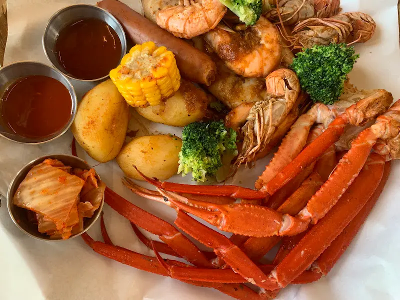 푸짐한 해산물찜